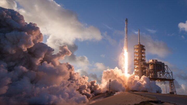 Teleskop Nancy Grace Roman wystartował. Falcon Heavy wyniósł go w drodze do punktu L2